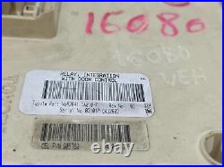 4420379335 fuse box for TOYOTA AVENSIS SEDAN 2.0 D-4D (CDT250) 2003 2039347