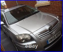 TOYOTA AVENSIS T2 D-4D SILVER 2008. 1 owner