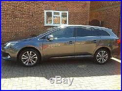 Toyota Avensis 2.0D-4D 2012MY TR