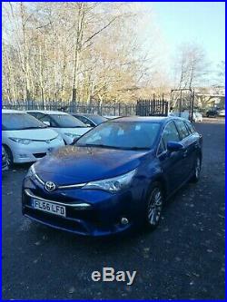 Toyota Avensis D-4d Business Edition 2016 Damaged Repairable Salvage Cat N