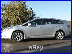 Toyota Avensis TR Touring 2.0 D-4D