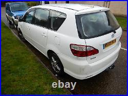 Toyota Avensis Verso 2005 T3 D-4D 7 Seater Manual diesel 1 Year MOT VGC