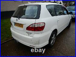 Toyota Avensis Verso 2005 T3 D-4D 7 Seater Manual diesel 1 Year MOT VGC